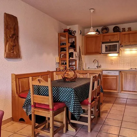 아파트 Cosy Avec Terrasse, Proche Pistes Et Commodites - 6 Pers. - Fr-1-595-37 *